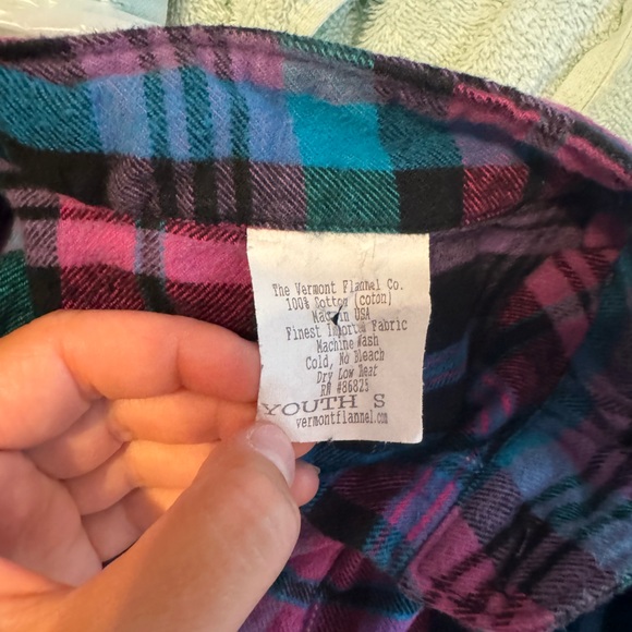 Flannel pull over - Picture 4 of 4